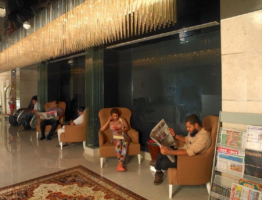 Phoenicia Grand Hotel Dubai Exteriör bild