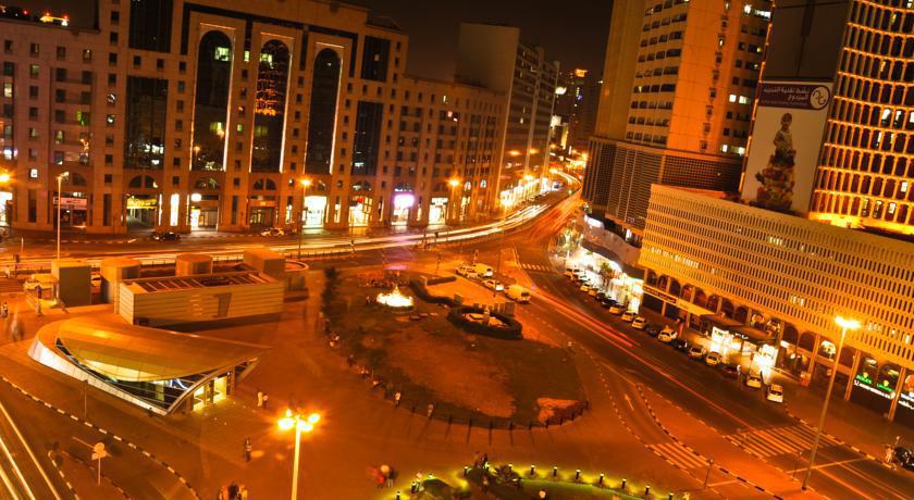 Phoenicia Grand Hotel Dubai Exteriör bild